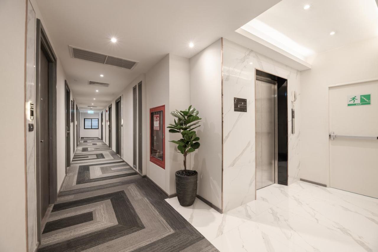 Aspira Parc Sukhumvit 22 Hotel Bangkok Ngoại thất bức ảnh